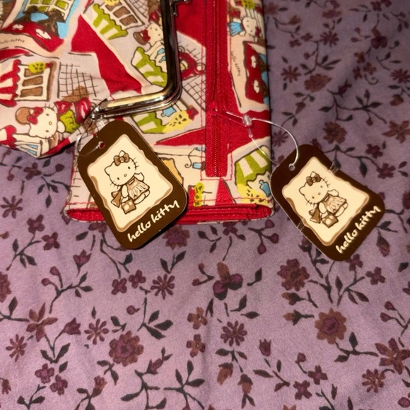 Hello kitty set. - Picture 2 of 2